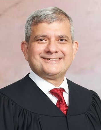 Portrait of Justice Philip Jeyaretnam, President of the SICC & Judge of the High Court 